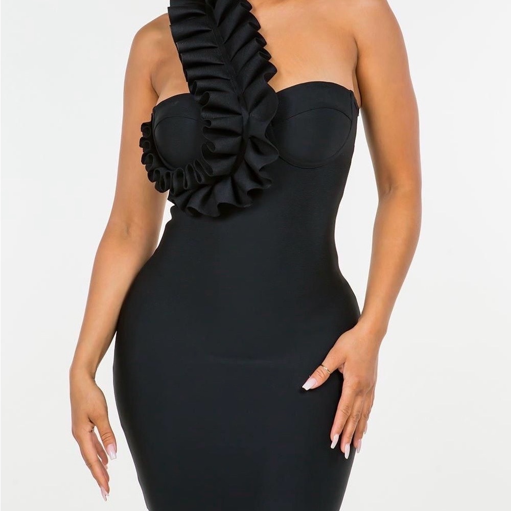Elegant Black Ruffled Women's Dress